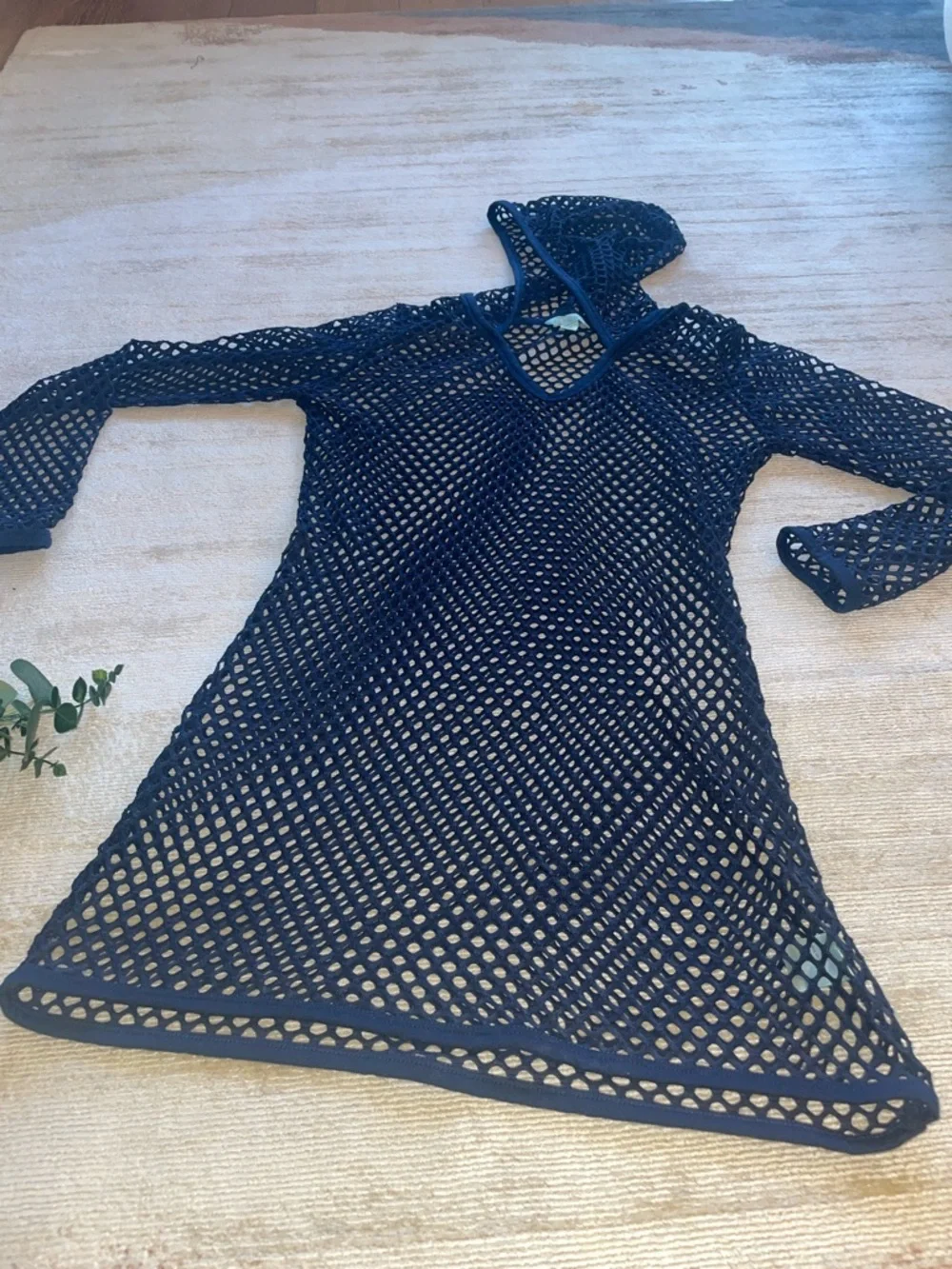 Balance Collection | Mesh Coverup - Picture 2 of 2